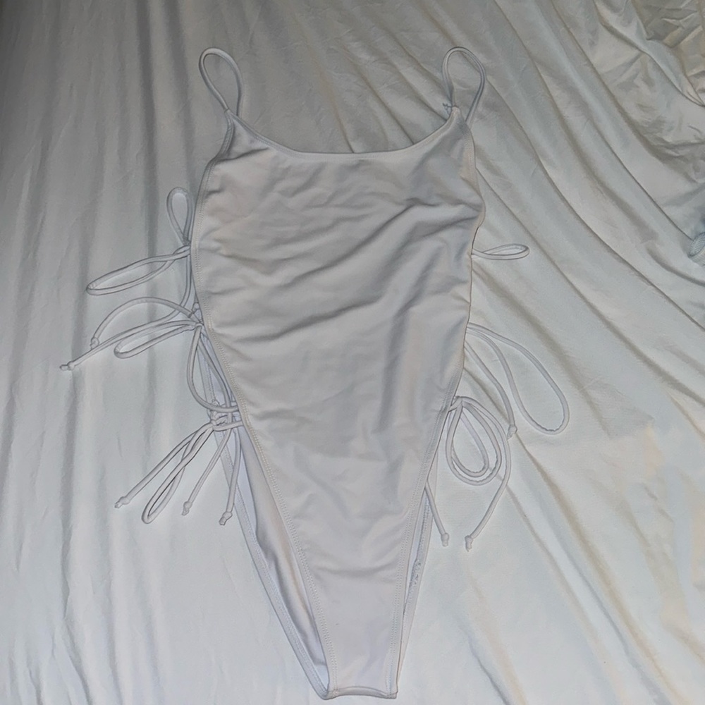 Revolve one piece